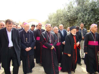 http://www.aina.org/images/rahhofuneral21.jpg